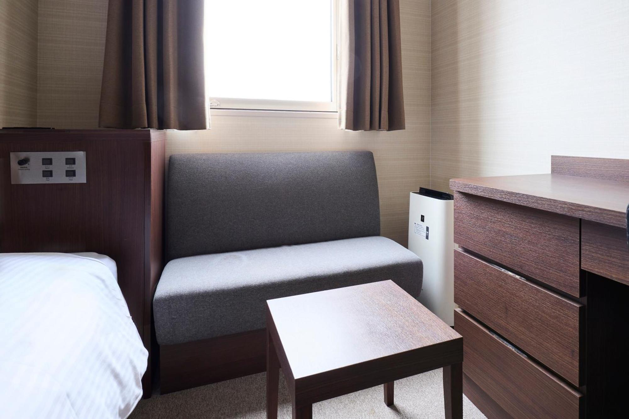 Vessel Inn Yachiyo Katsudai Station Bagian luar foto