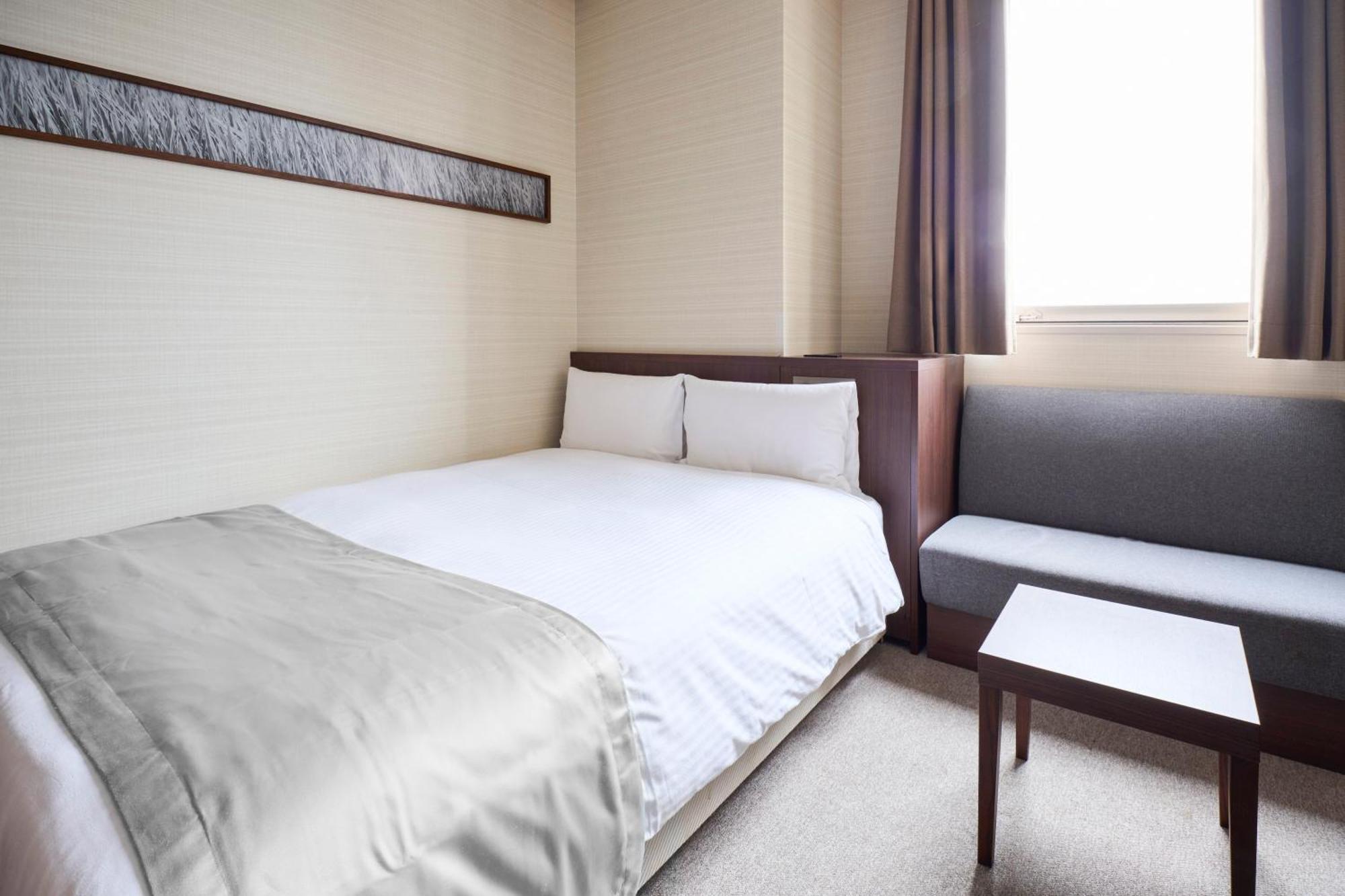 Vessel Inn Yachiyo Katsudai Station Bagian luar foto